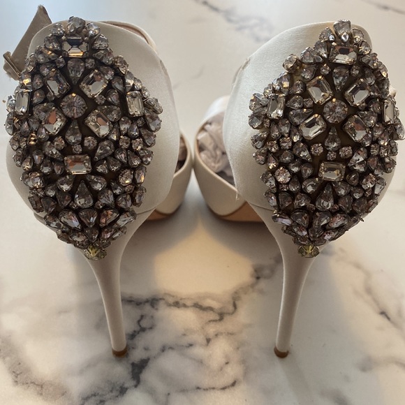 Badgley Mischka Gene White Satin with Rhinestone Detailing Wedding Bridal Heel - Picture 2 of 15